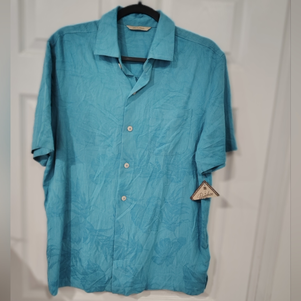 Tommy Bahama Men's Aqua Blue Textured Silk Hawaiian Shirt